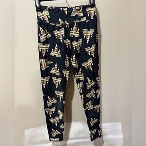 LuLaRoe Monochrome Patterned Top